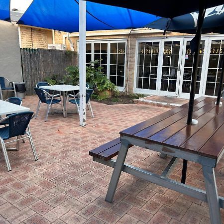 Jurien Bay Hotel Motel Exterior photo
